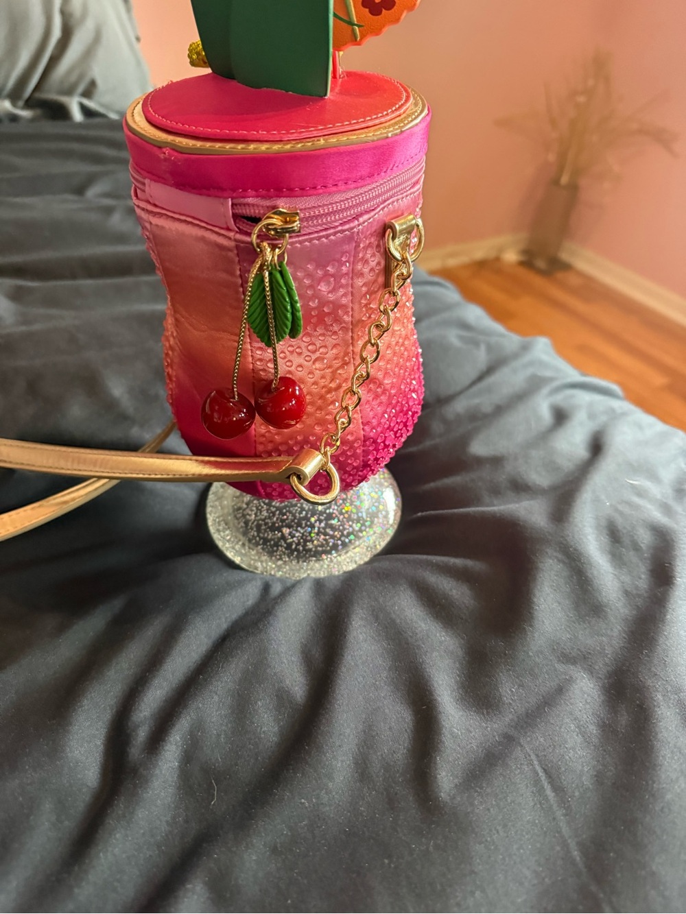 Betsey Johnson Pink Orange Ombre Cocktail Shimmer Crossbody Bag - Picture 5 of 6